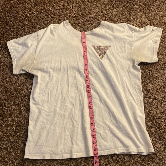 Yu-Gi-Oh Dark Magician T-Shirt - Picture 4 of 6